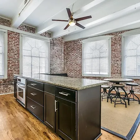 Stunning Apartments Close To City Attractions New Orleans Exterior photo